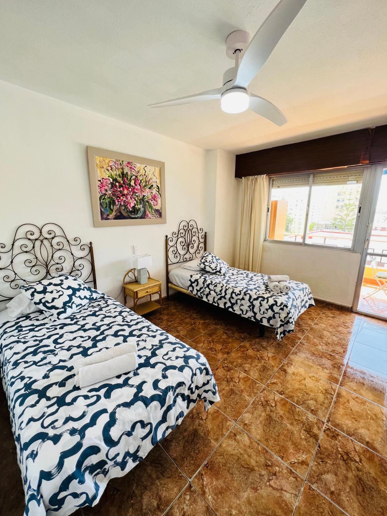 Apartamento Torremolinos Carihuela Nucleo Cristal Exterior foto